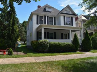 618 3rd St, Marietta, OH 45750