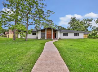 22 Sherwood St, Dayton, TX 77535