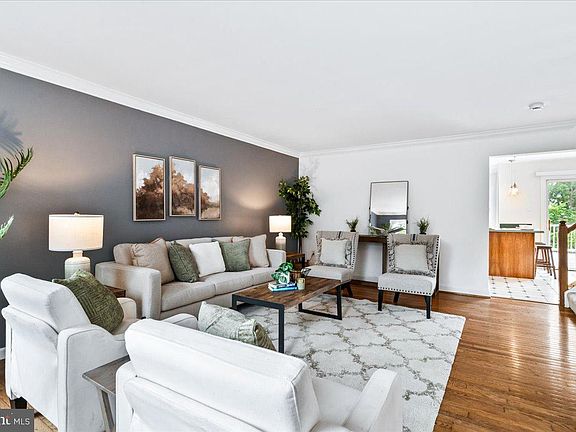 5th image of 5583 Rivendell Pl