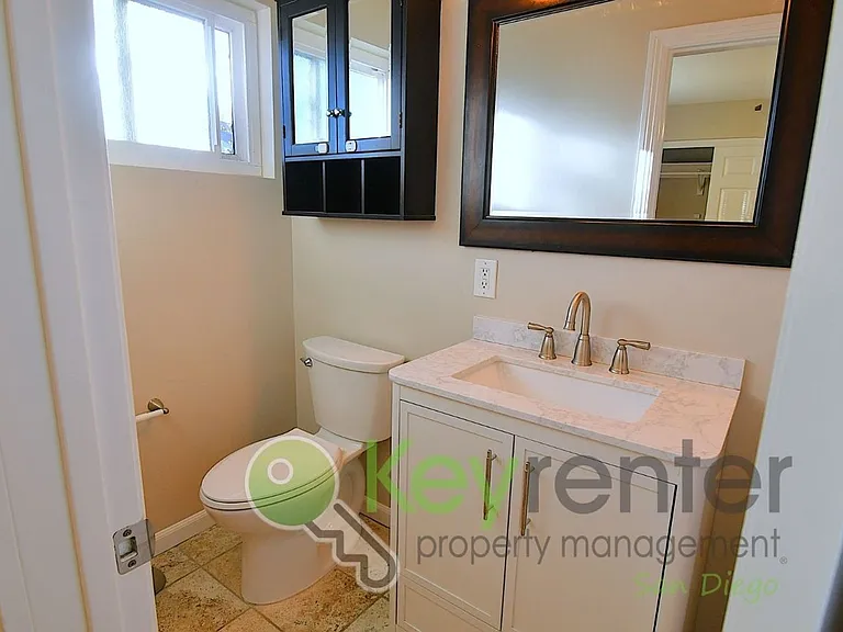 248 L St — Photo 21