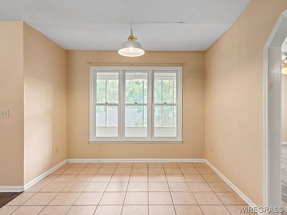 4th image of 2804 Partridge Ln