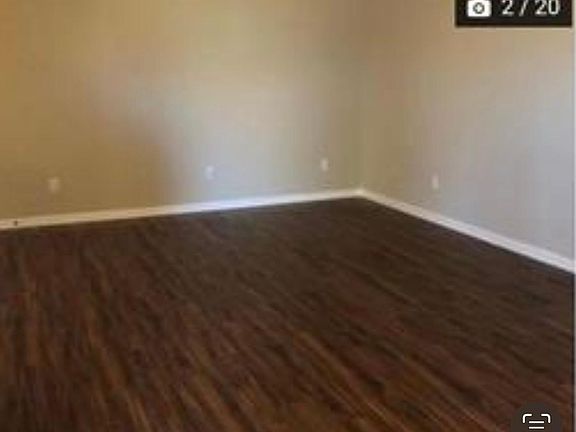 2nd image of 4920 Villas Dr #4920