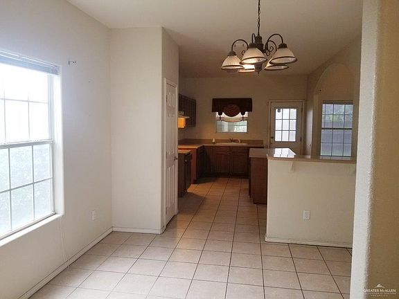 5th image of 4901 N 47th St