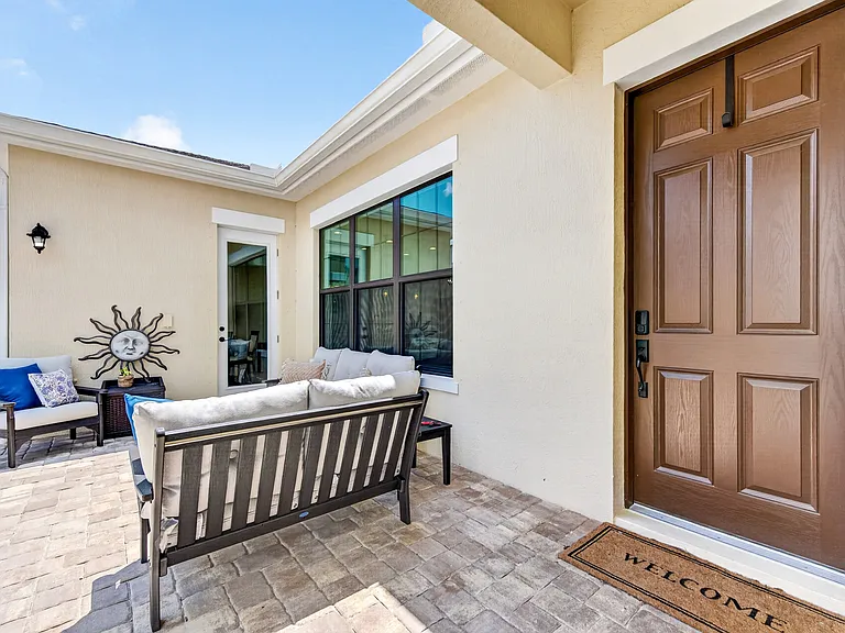 8039 Allure Dr — Photo 5