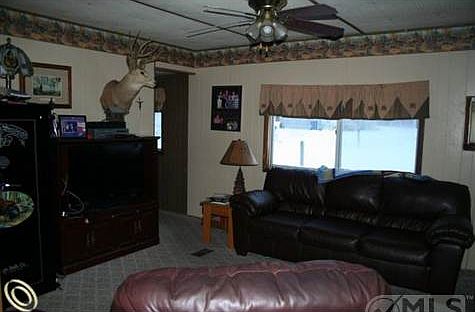 Marlette Rd Living Room.JPG