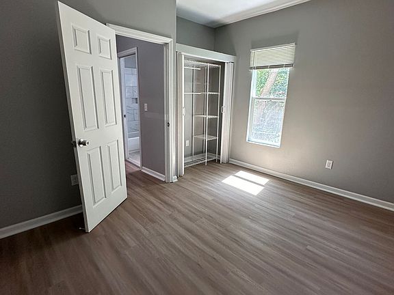 5th image of 1953 Lawn Ave Unit 1