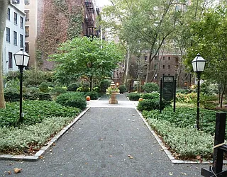 Rented by Bond New York