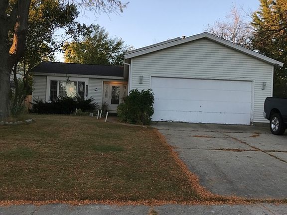 3rd image of 5509 W Winding Creek Dr