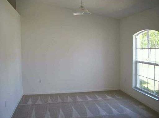 1st image of 1467 Courtland Blvd