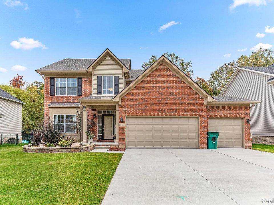 1st image of 17751 Woodstock Ct