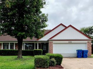 8506 Liberty Ln, Rowlett, TX 75089