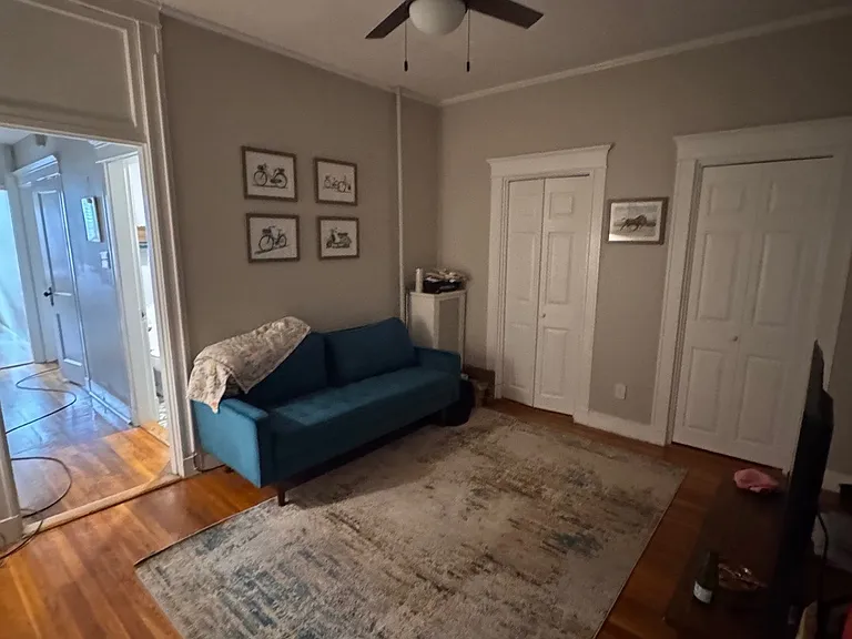 386 Riverway #6 — Photo 2