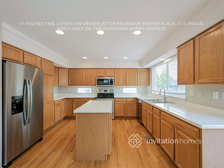 10169 Fawnbrook Ln — Photo 8