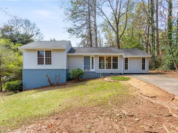 2866 Highland Dr SE, Smyrna, GA 30080