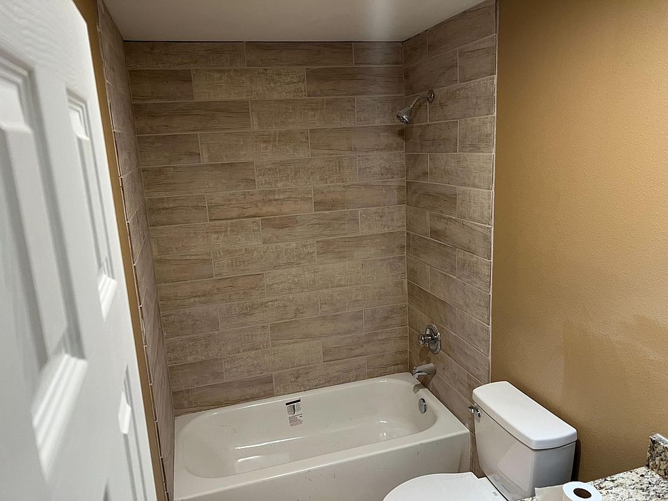 2nd image of 1324 Moj Ave #A