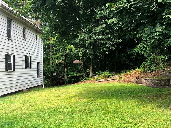 3rd image of 5 Victoria Ave