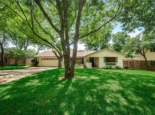 4109 Springbranch Dr, Benbrook, TX 76116