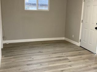 1521 1/2 W 57th St, Los Angeles, CA 90062