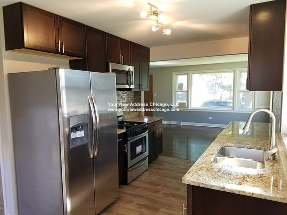 3rd image of 4508 Hirschberg Ave