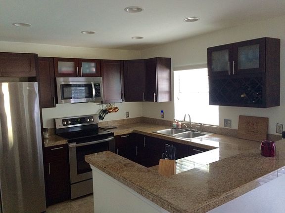 4th image of 3205 W De Leon St Unit E