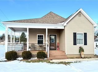 310 Dale Ave, Rossville, IL