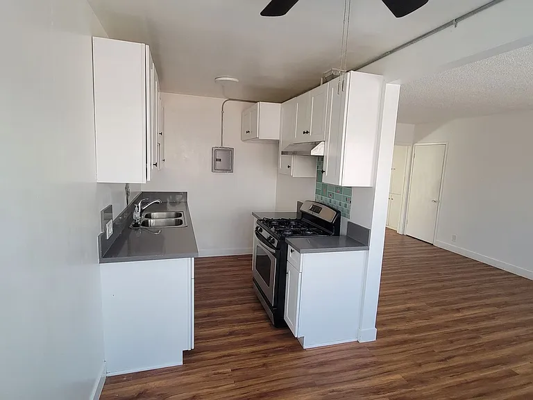 6623 Troost Ave — Photo 6