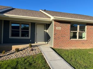 1802 N Fountain St #B, Saint Joseph, MO 64504