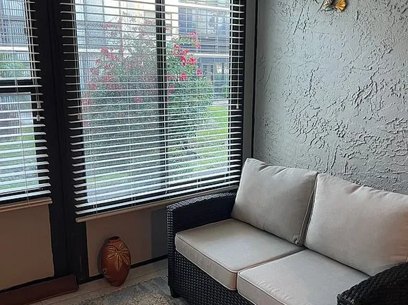 11945 143rd St APT 7113, Largo, FL 33774