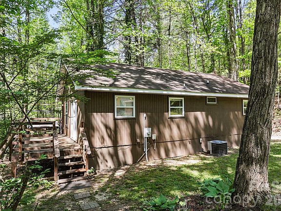 5th image of 521 Lake Falls Rd