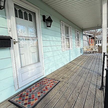 2nd image of 511 Elkenburg St