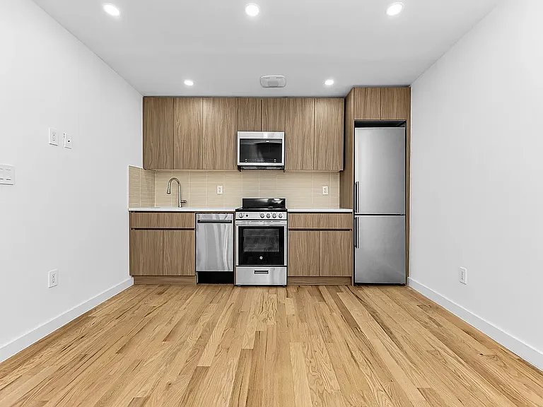 104 Bayard St #7 — Photo 4