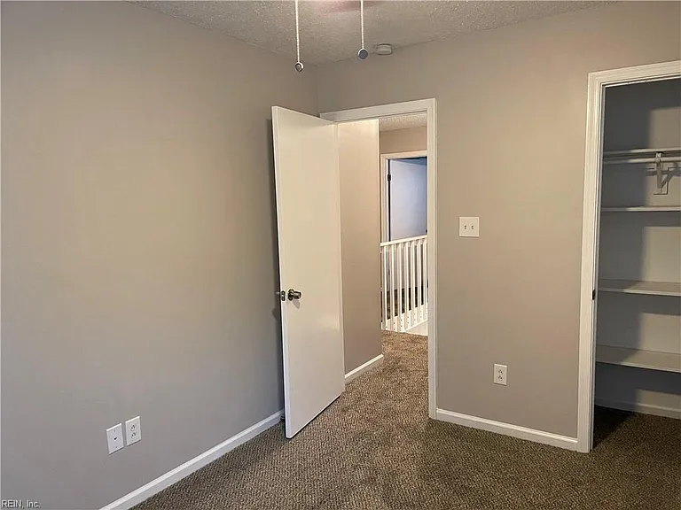 808 Quesnel Dr — Photo 22
