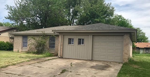 1st image of 3913 Arnold Dr