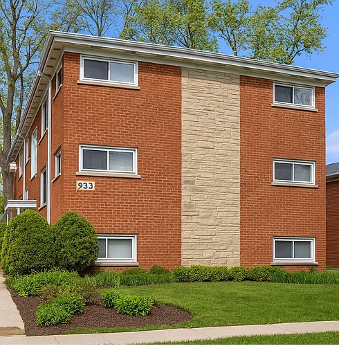 933 College Ave #B Photo 1