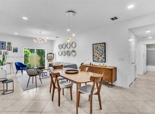 Highland Park Village, Hallandale Beach, FL 33009