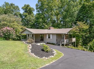 442 Rolling Acres Rd, Smithville, TN 37166