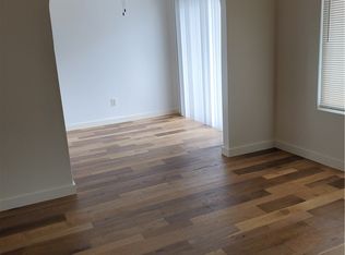 402 W Kelly Ave #D, Orange, CA 92866
