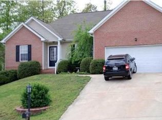 8073 Stillwater Cir, Ooltewah, TN 37363