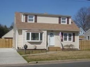 627 Boesel Ave, Manville, NJ