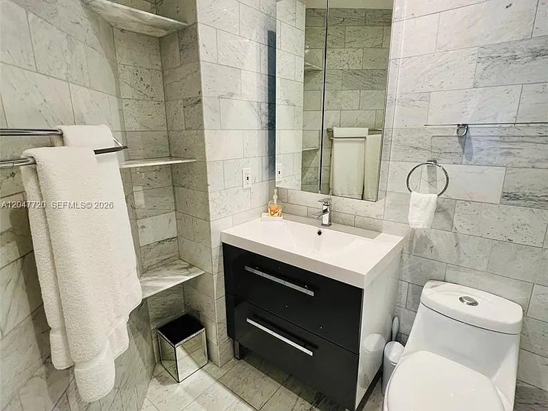 600 Euclid Ave #5B — Photo 23