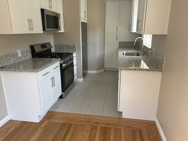 139 Claremont Ave — Photo 4
