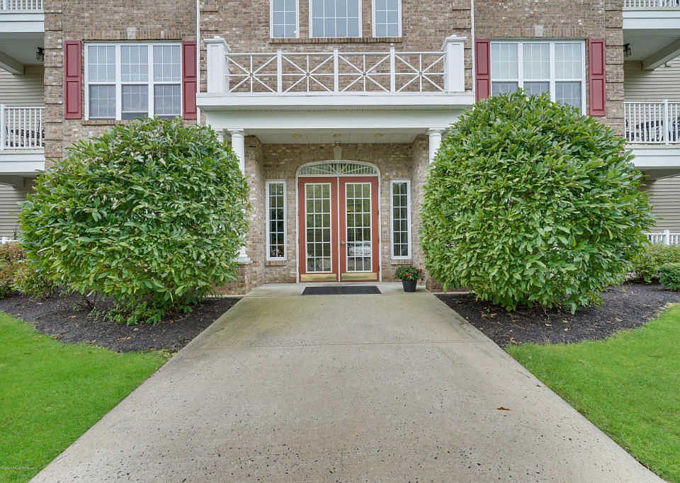 1st image of 416 Sophee Ln #1000
