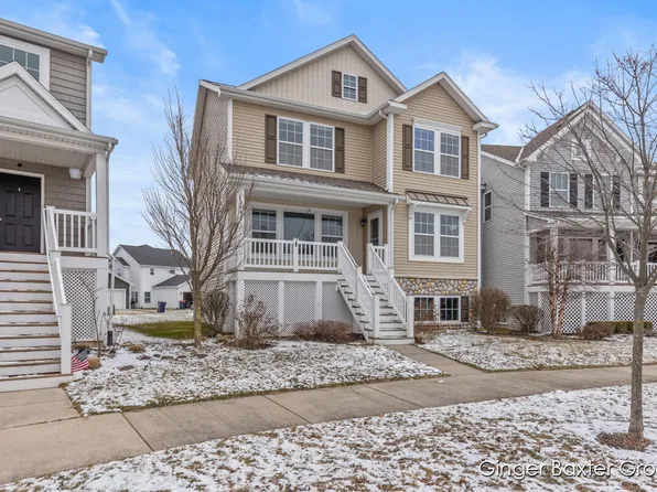 2083 Kensington Park Cir, Holland, MI 49423