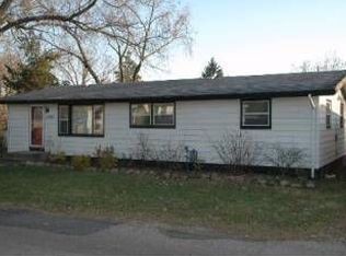 18345 W Grand Dr, Grayslake, IL 60030