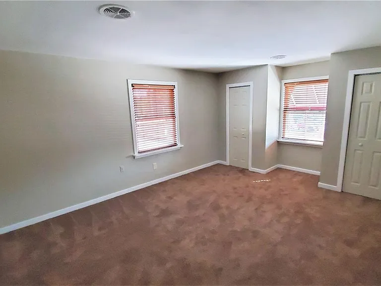 1313 W Main St — Photo 9