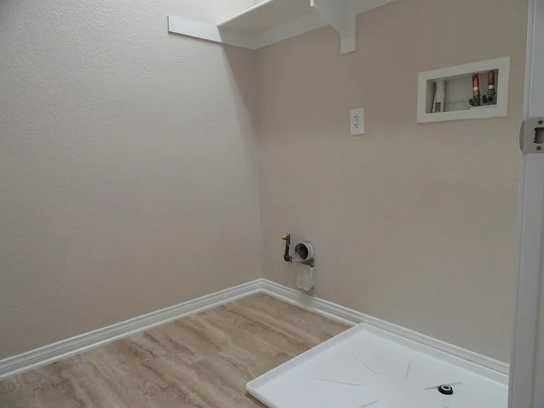 4503 Bella Ct — Photo 18