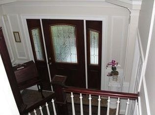 45 Mollie Dr, Cranston, RI 02921