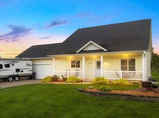 21580 Somerset Downs Ln, Galesville, WI 54630