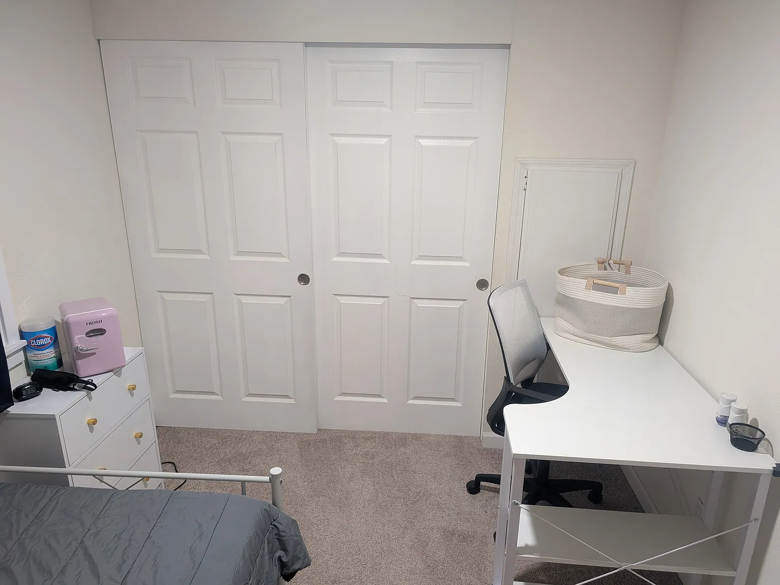 3 bed, 1372 sqft, $600 — Photo 2