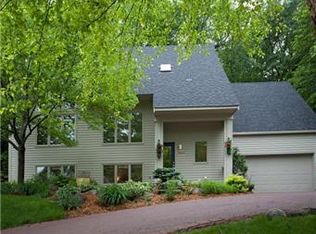 15843 Quebec Cir, Eden Prairie, MN 55346